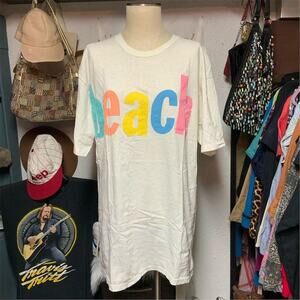 2324. Vintage 80s Beach Tee Unisex One Size